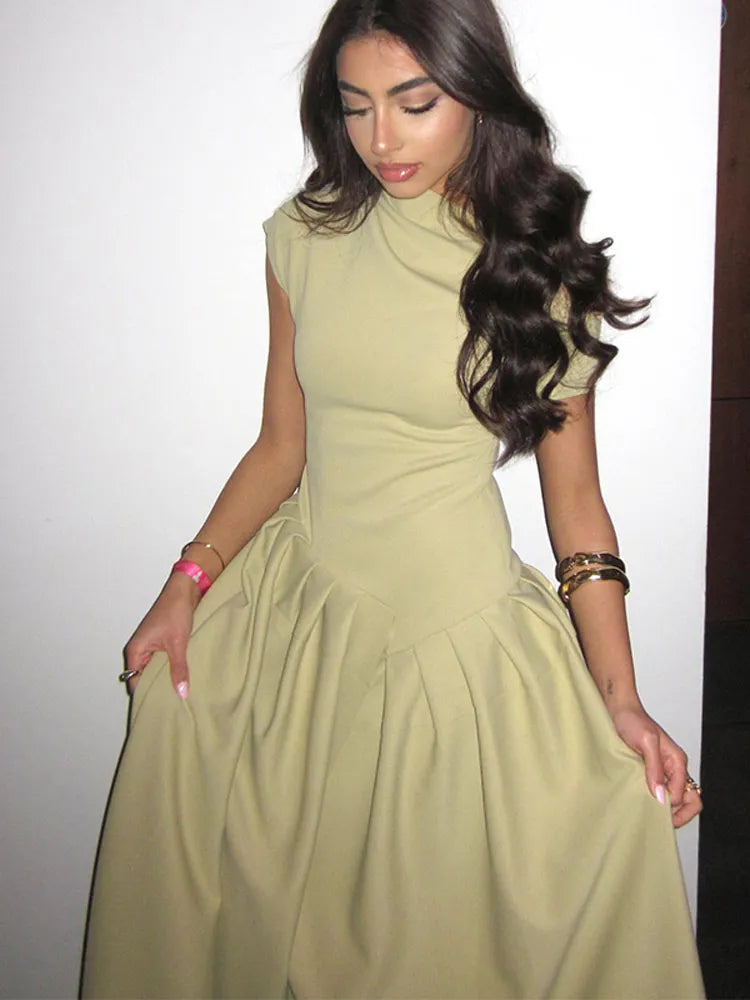 One-Shoulder Off-Design Pleated Dress LAPANIA