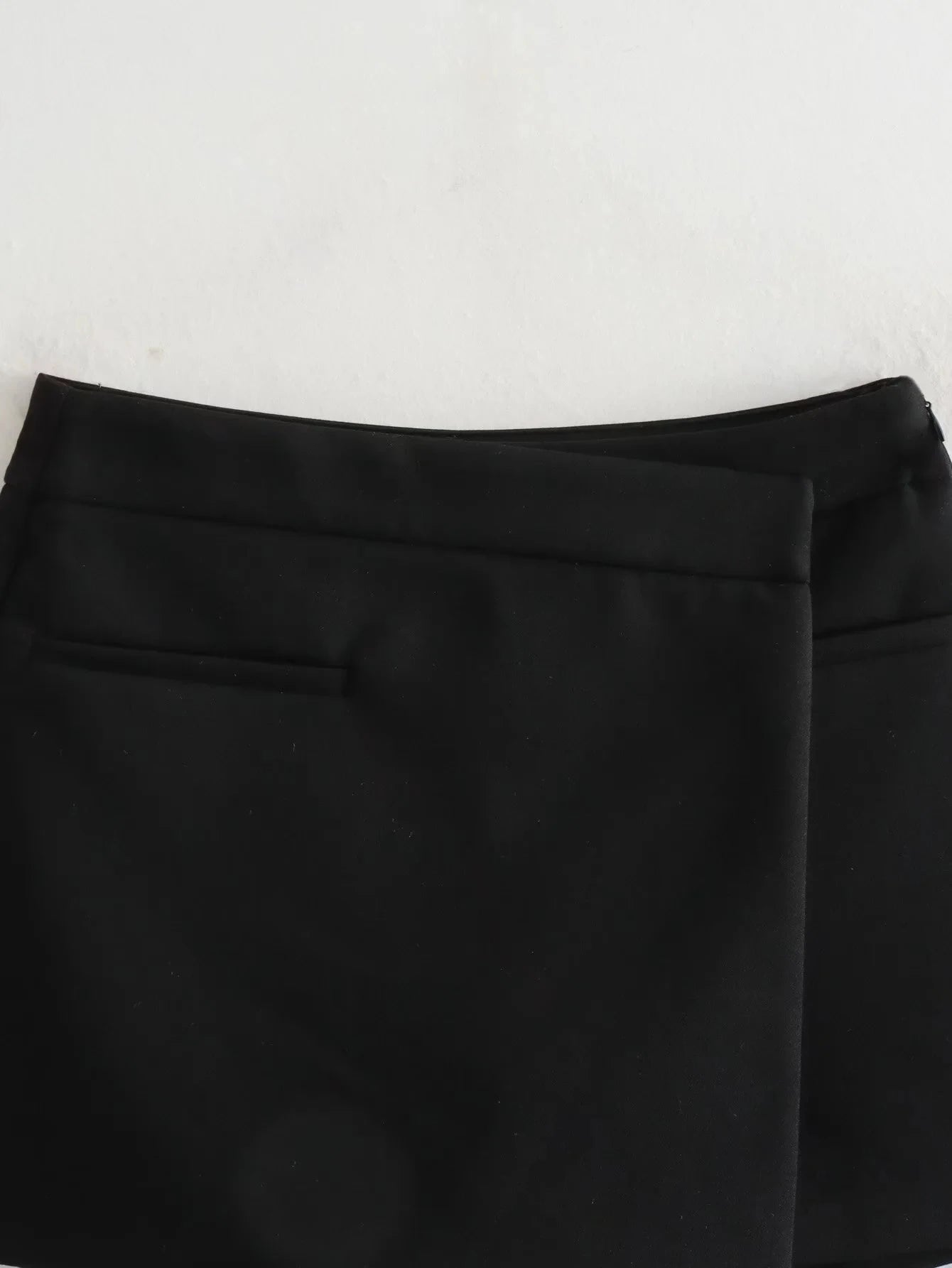 Split Mini Shorts Skirt with Front Pockets LAPANIA