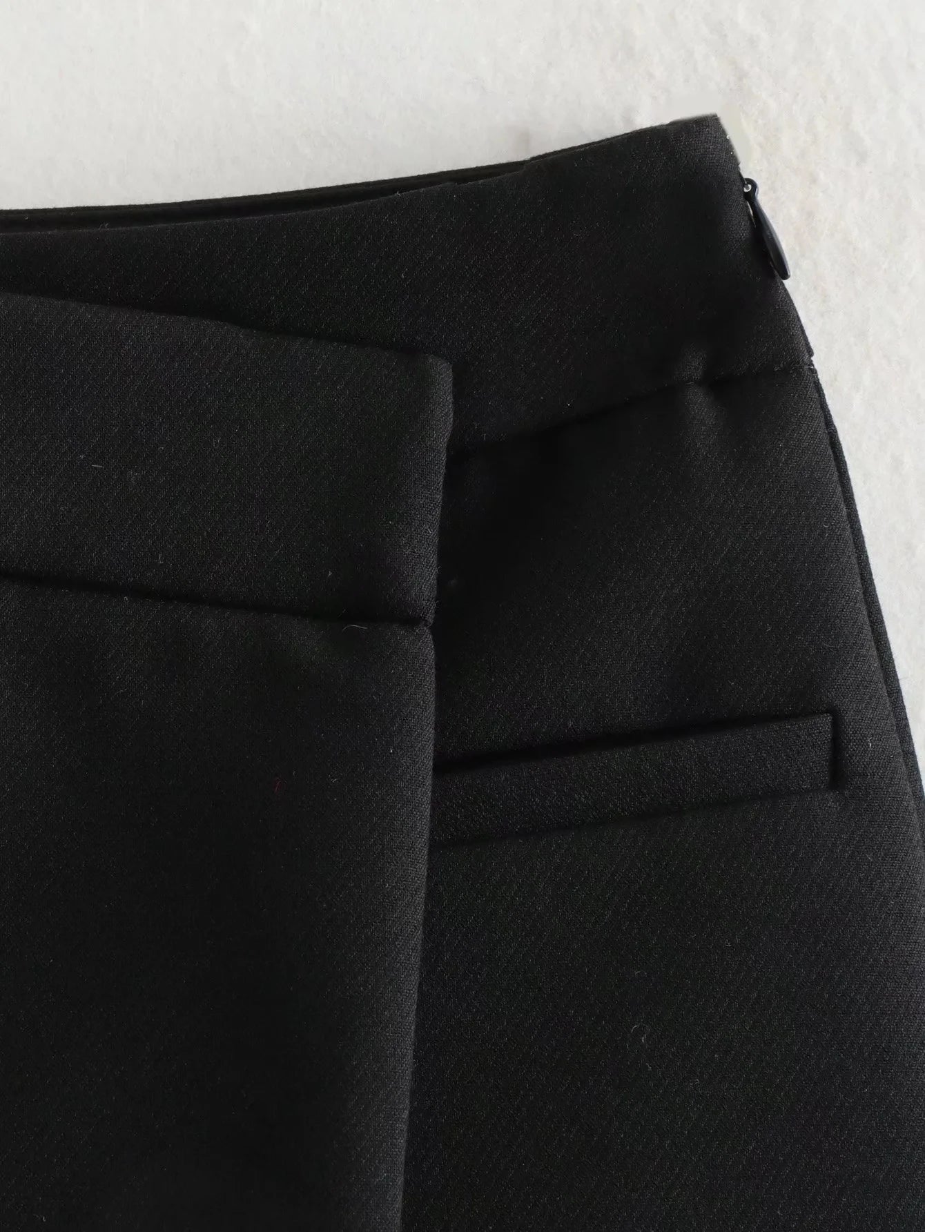 Split Mini Shorts Skirt with Front Pockets LAPANIA