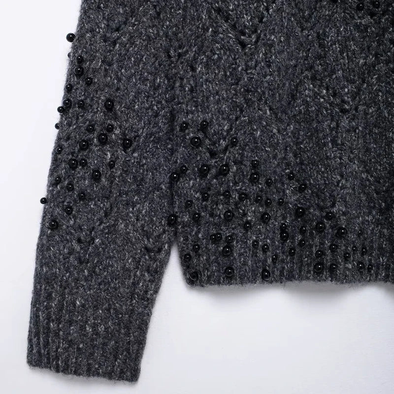 Stylish Beaded Grey Sweater Perfect for Casual Autumn/Winter Outfits