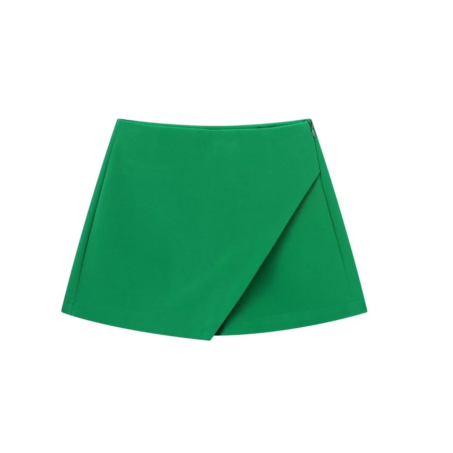 Green asymmetrical high-waist skort, a bold and fashionable addition to your fall wardrobe
