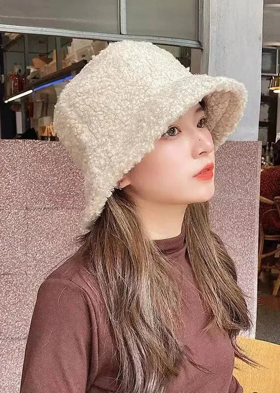 Chic Harajuku-style teddy bucket hat in white, perfect for cozy fall and winter looks