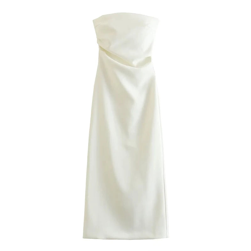 Refined white strapless fitted midi dress, ideal for end-of-year celebrations and elegant parties.