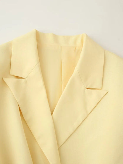 Waist-Tie Blazer with Padded Shoulder Effect LAPANIA