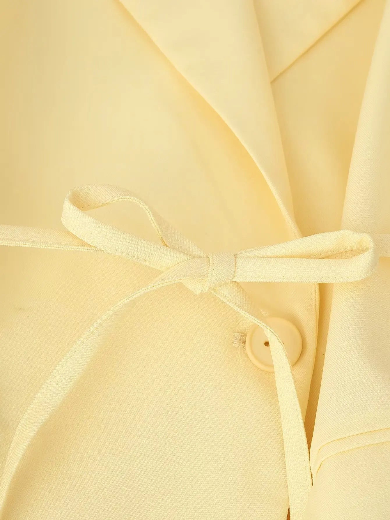 Waist-Tie Blazer with Padded Shoulder Effect LAPANIA