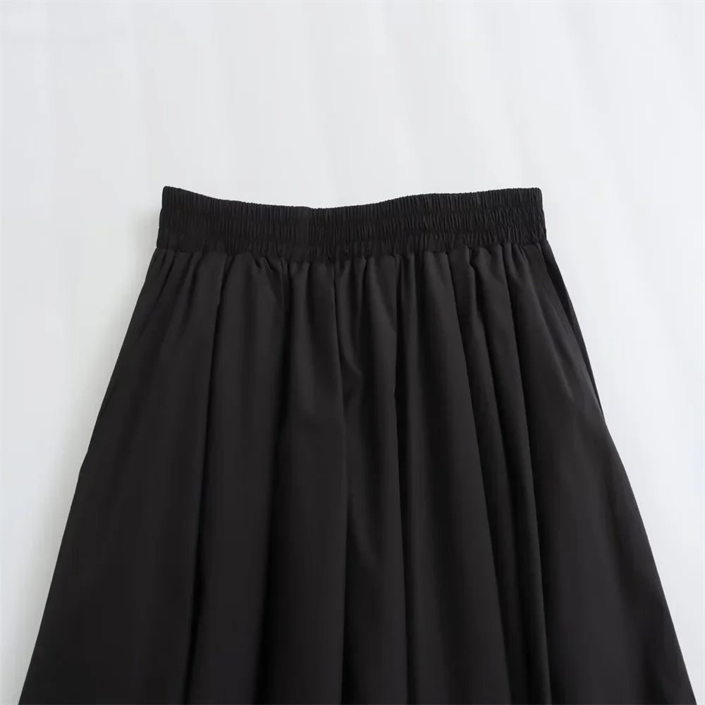 Black High-Waisted A-Line Skirt LAPANIA